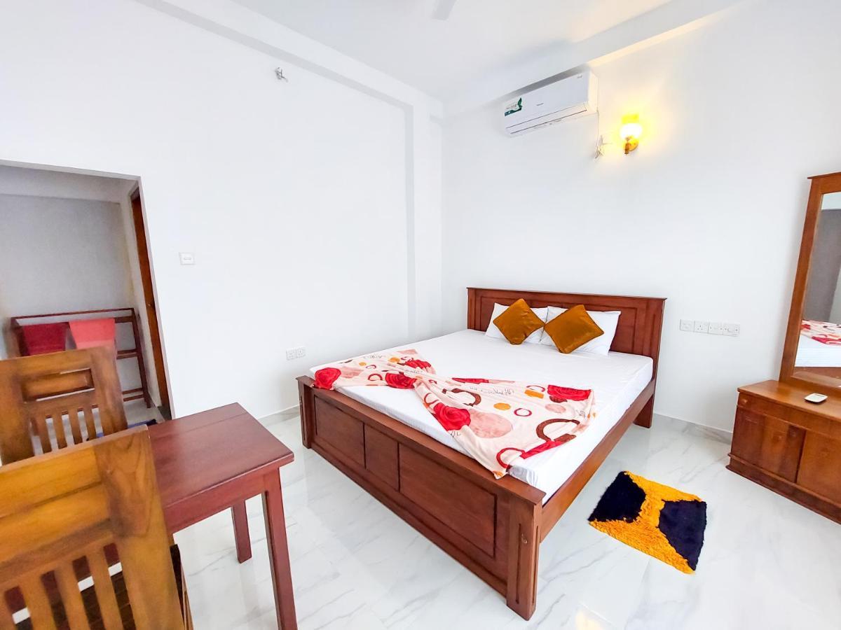 Kavi Villa Bentota Bagian luar foto